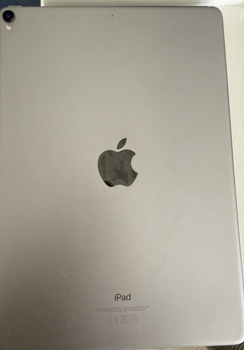 iPad Pro 10.5-inch Wi-Fi 256GB Space Gray