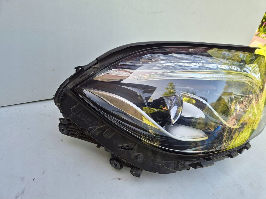 Gls 166 X166 W166 Reflektor Lampa Prawa Full Led Ils A1669064603