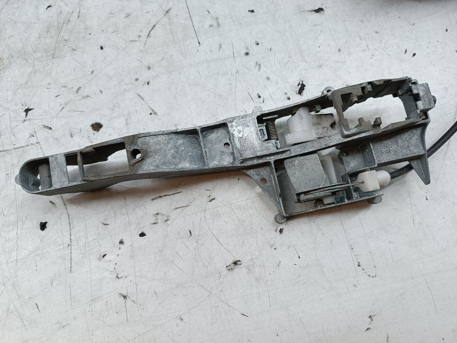 Fecho da Porta Frente Direito - PEUGEOT 308 SW I (4E_, 4H_) | 07 - 14