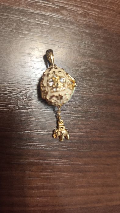 Продам кулон Фаберже