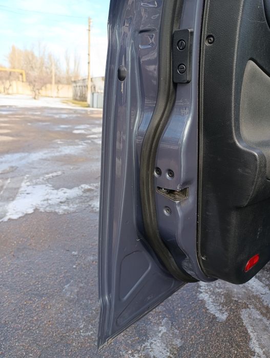 Автомобіль Форд мондео 4