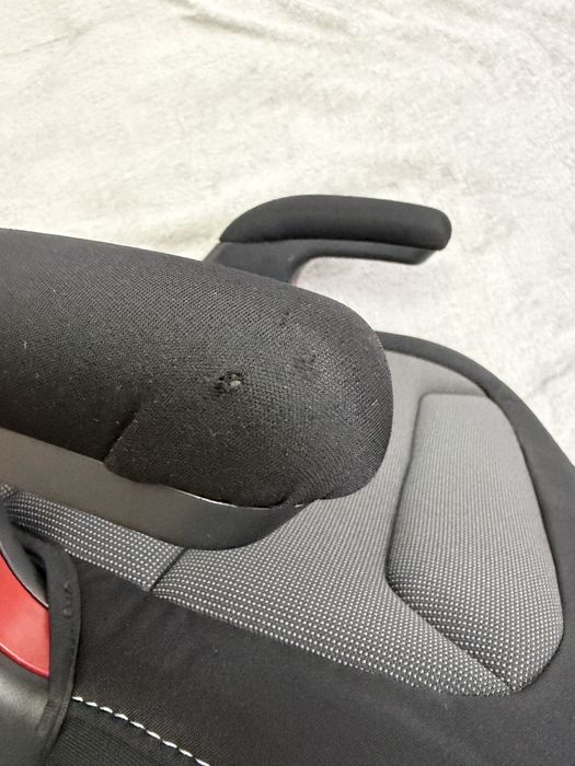 Автокрісло бустер Peg Perego Viaggio Shuttle Licorice чорне