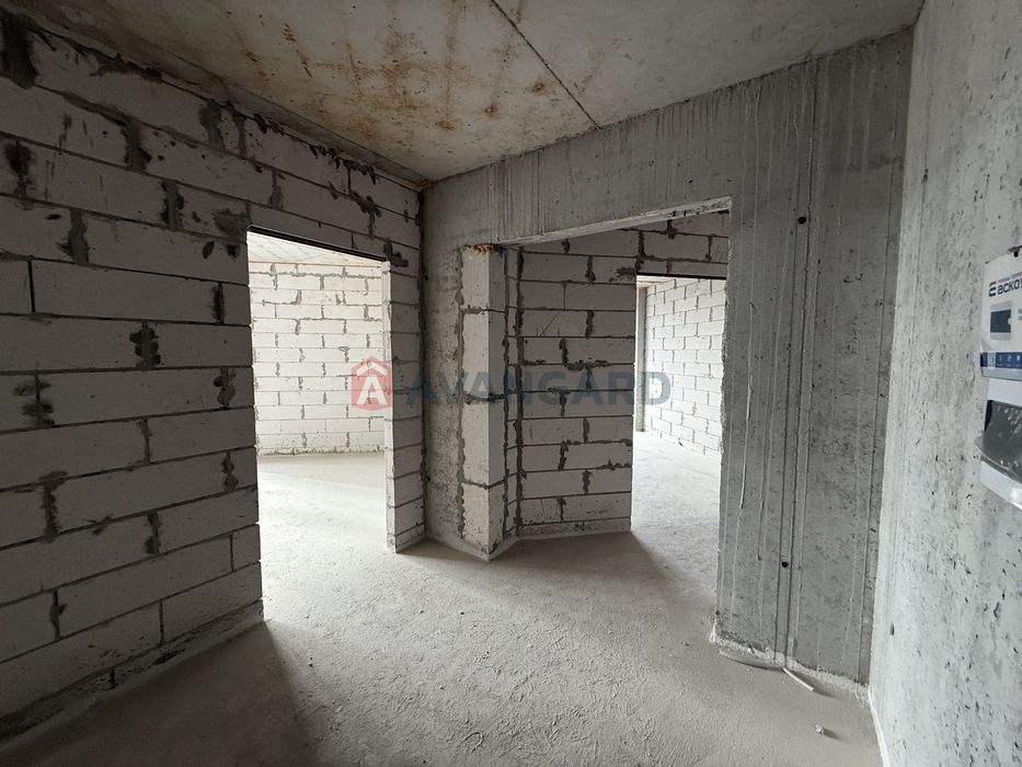 Центр, Новобудова, 3-кімнатна!