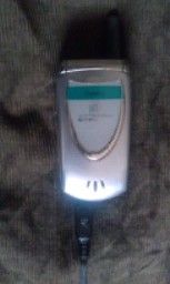 Продам раритет легенду-Motorola V60i в железном корпусе