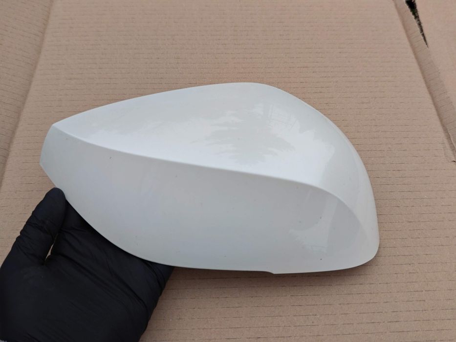 Obudowa lusterka Infiniti Q50 QAB