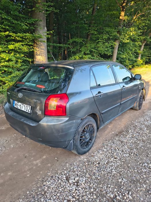 Toyota Corolla E12