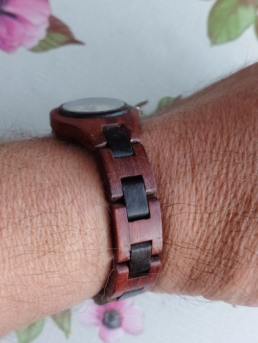Kultowy zegarek wood watach Tensi