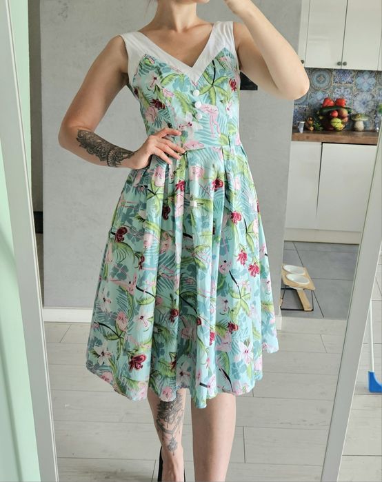 Hell bunny rozkloszowana wakacyjna sukienka xs 34