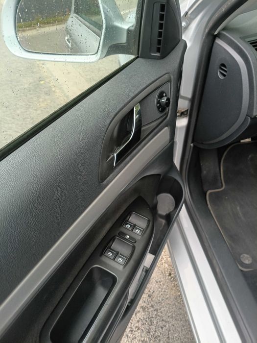 Продам Шкодувку 1.6 Автомат