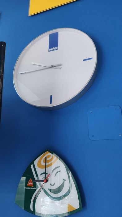 Vendo Relógios Parede marcas de Café