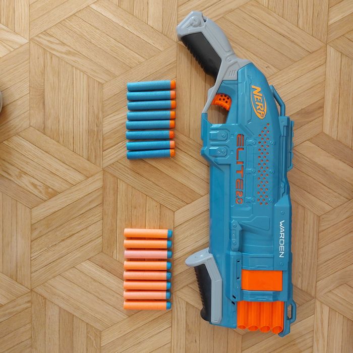 Nerf warden elite 2.0