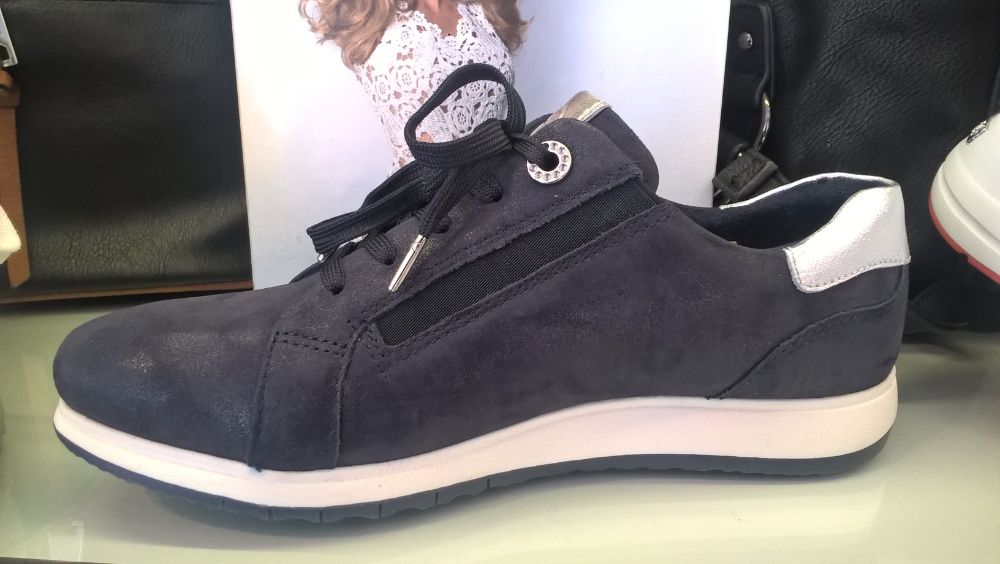 sneakersy Tamaris granat s. 23755-NOWE r. 39,