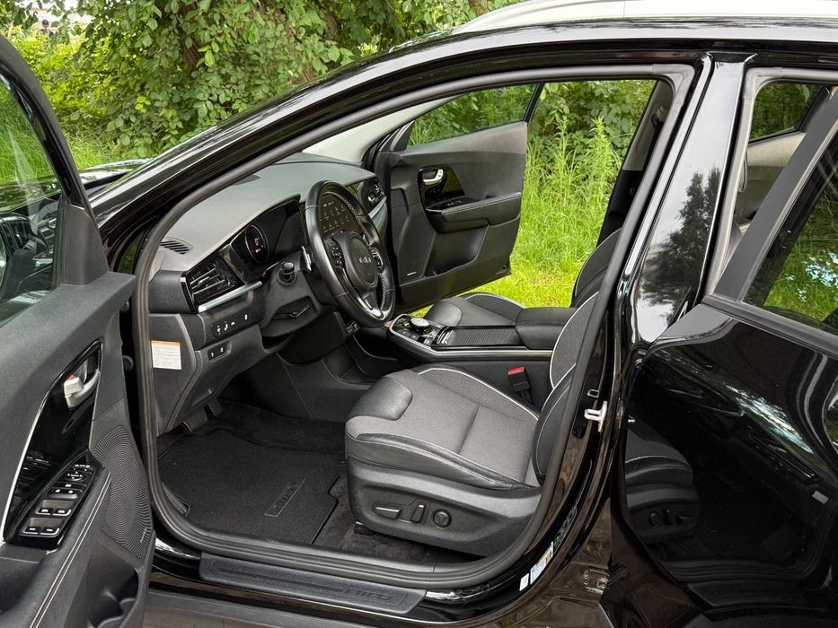 KIA E-NIRO 64 KWh 204 KM