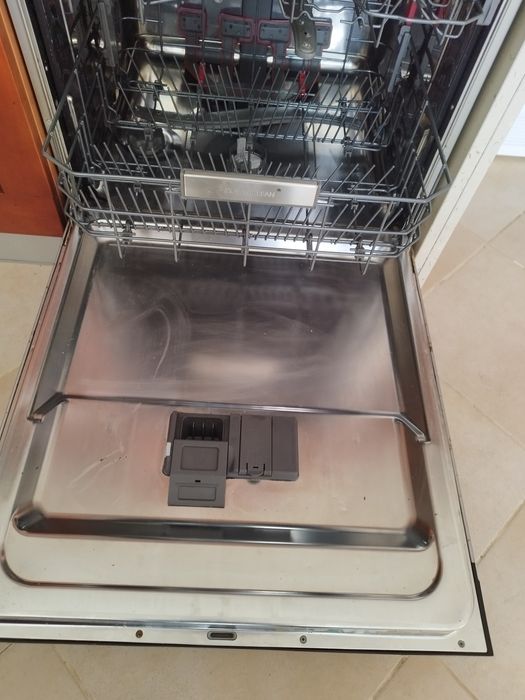 Máquina de lavar loiça447267682963968004