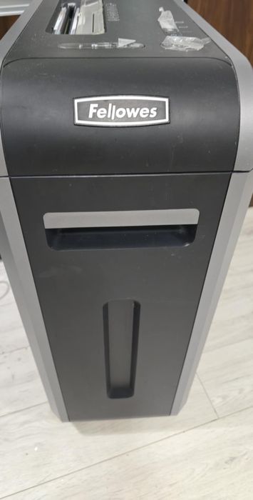 Niszczarka Fellowes 700 zł taniej