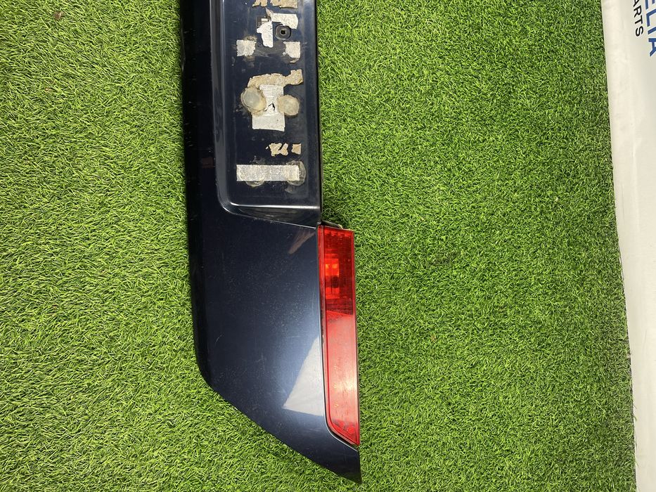 Накладка, молдинг на ляду Bmw 7 series e65, e66.