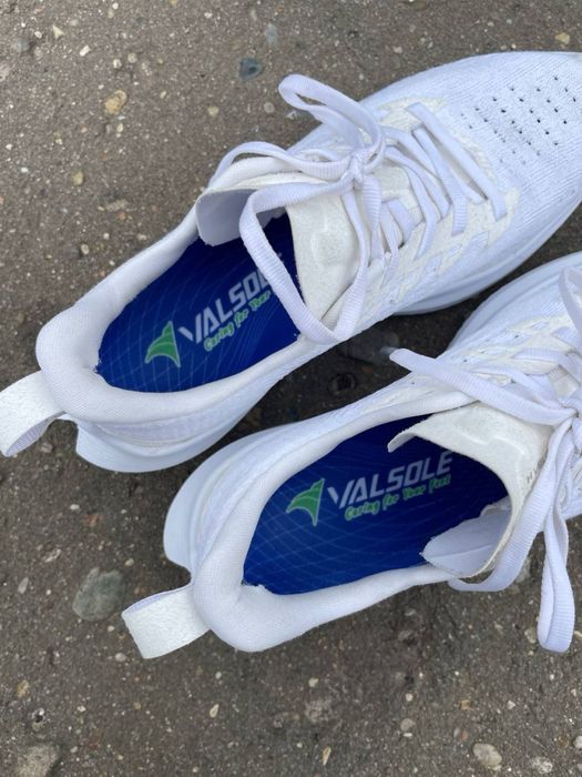 Технологічні кросівки Under Armour Flow Velociti