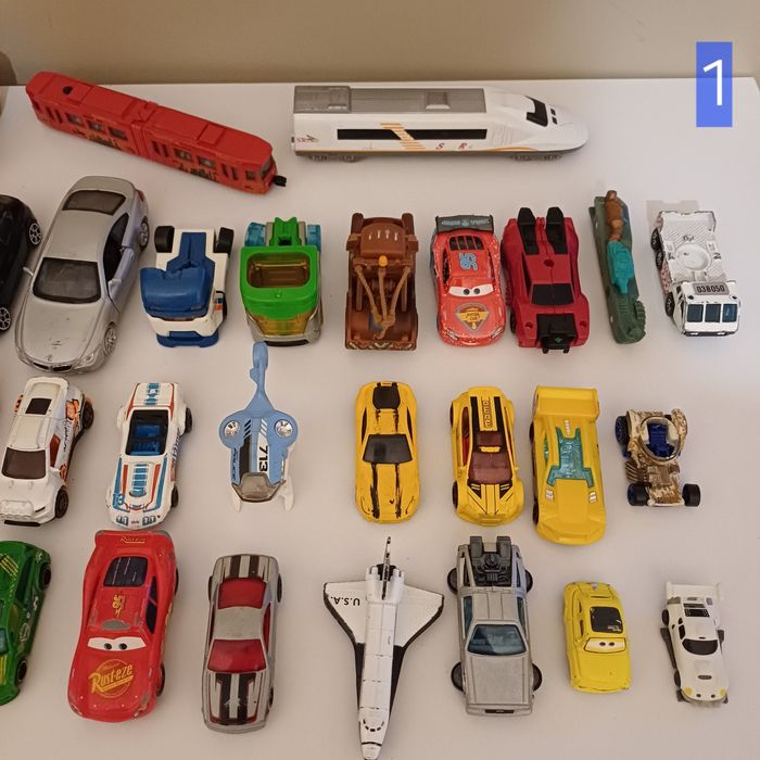 Kolekcja Hot wheels  szt. , resoraki, samochodziki, auta