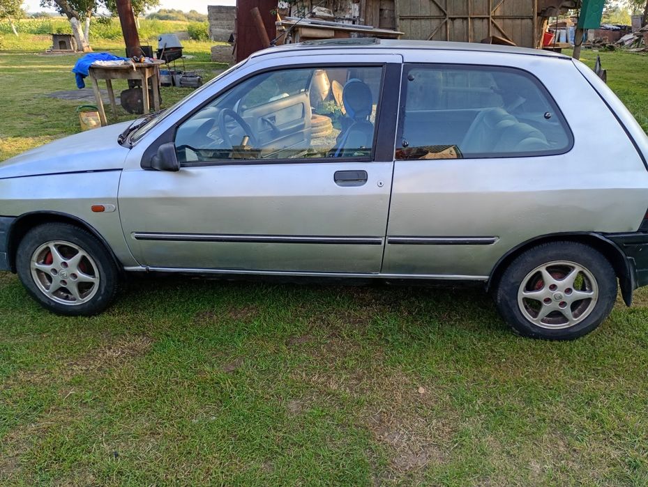 Renault Clio I, 1993 рік