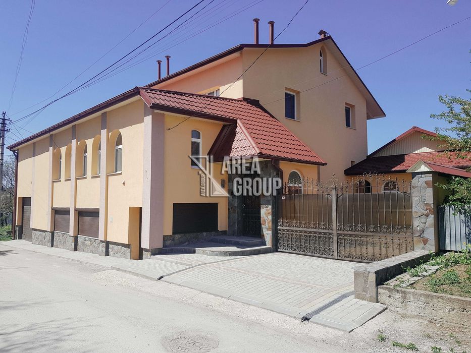 Повністю укомплектований будинок на Руських Фільварках