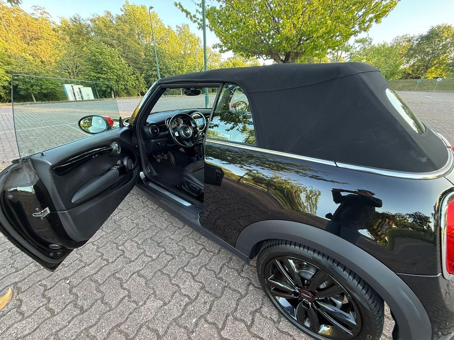 Mini Cooper Cabrio  F57