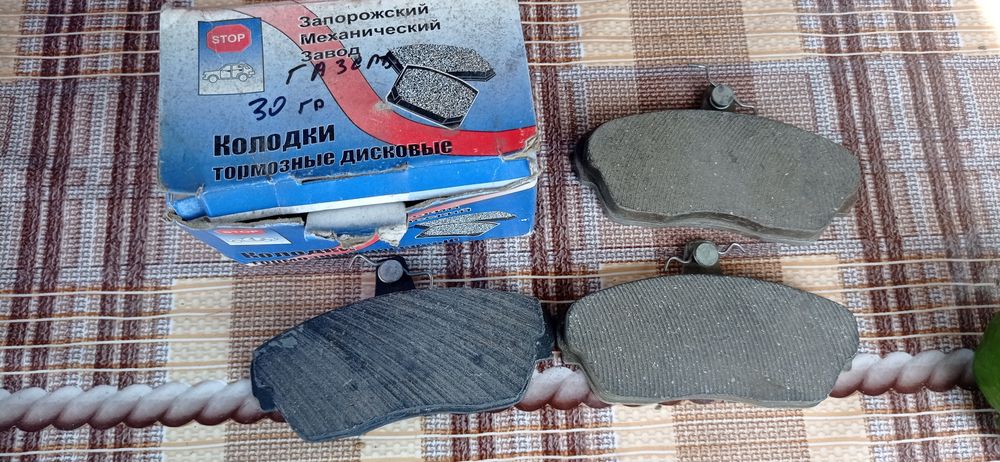 тормозні колодки