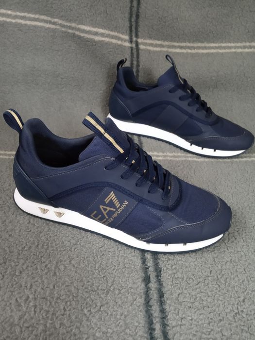 40,5 Emporio Armani кросівки