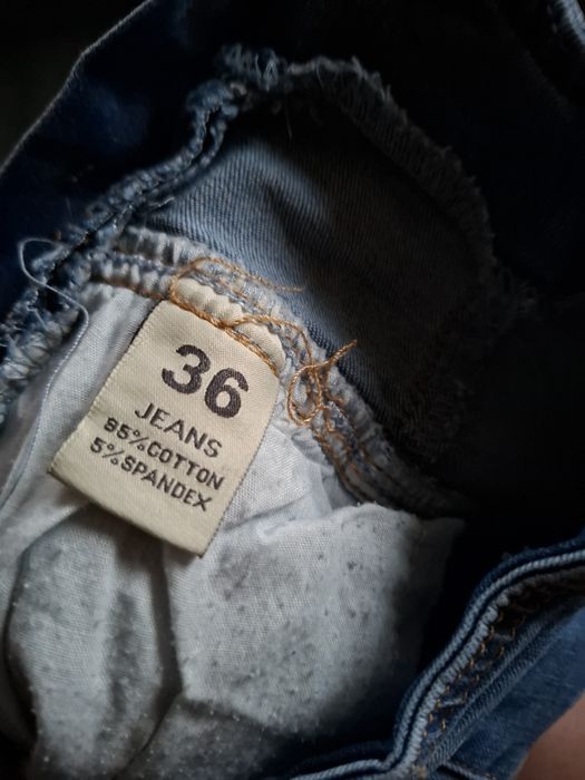 Spodnie dziewczęce jeansowe roz 36