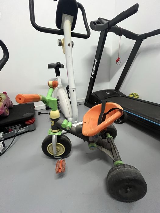 Vendo triciclo usado