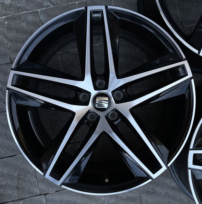 Диски Seat Ibiza R18 5x100 Et51 7J. Subaru/Skoda/Audi/VW