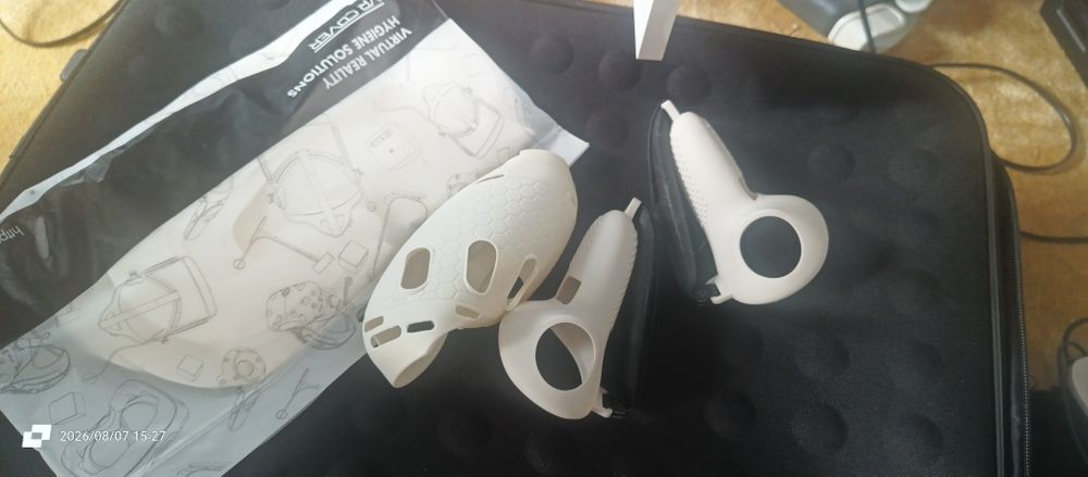 Oculus Quest 3 512 + Bobo VR i 3 baterie