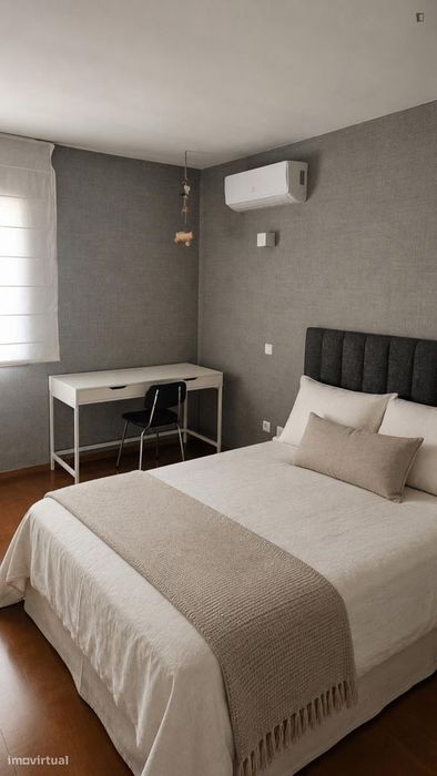 Quarto - localizado em Barcelos