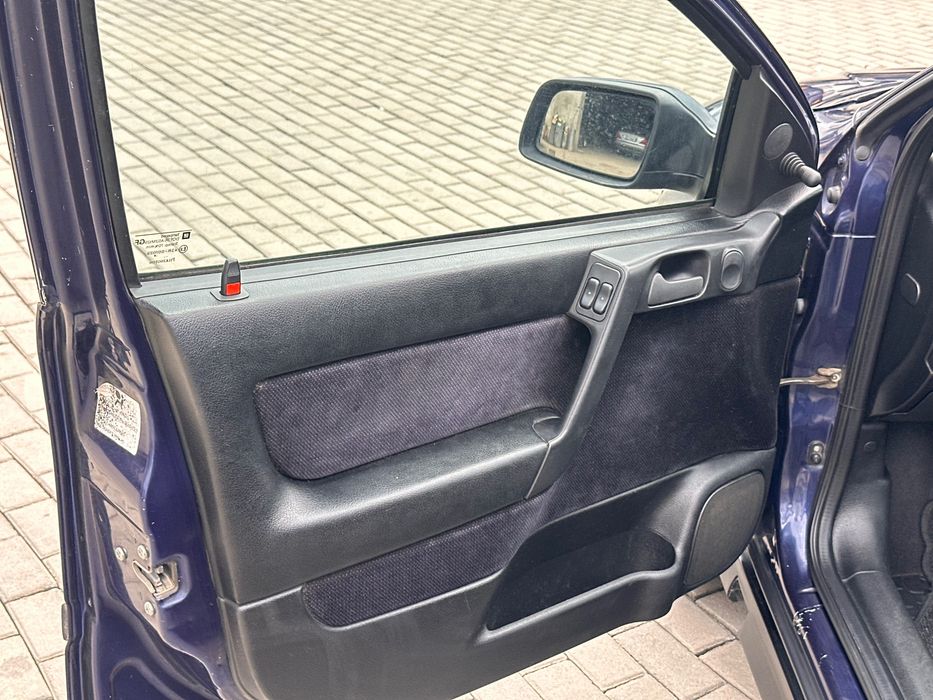 Автомобіль OPEL ASTRA J