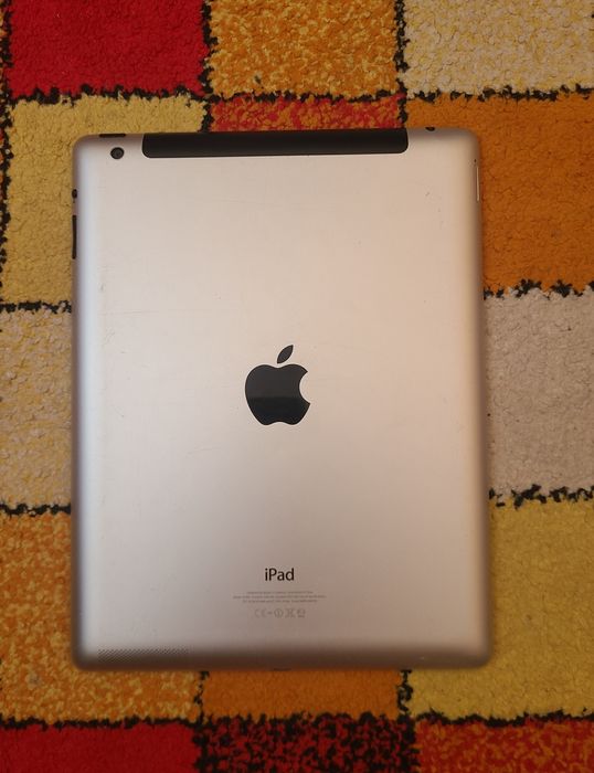 Планшет iPad 4 32GB