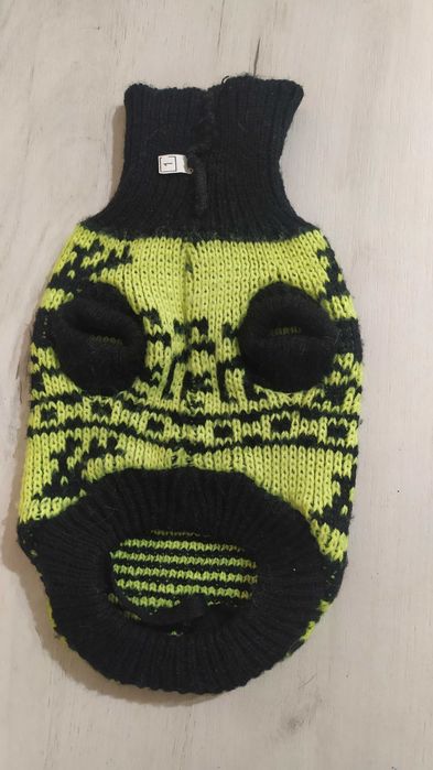 Жилетка для маленької собачки