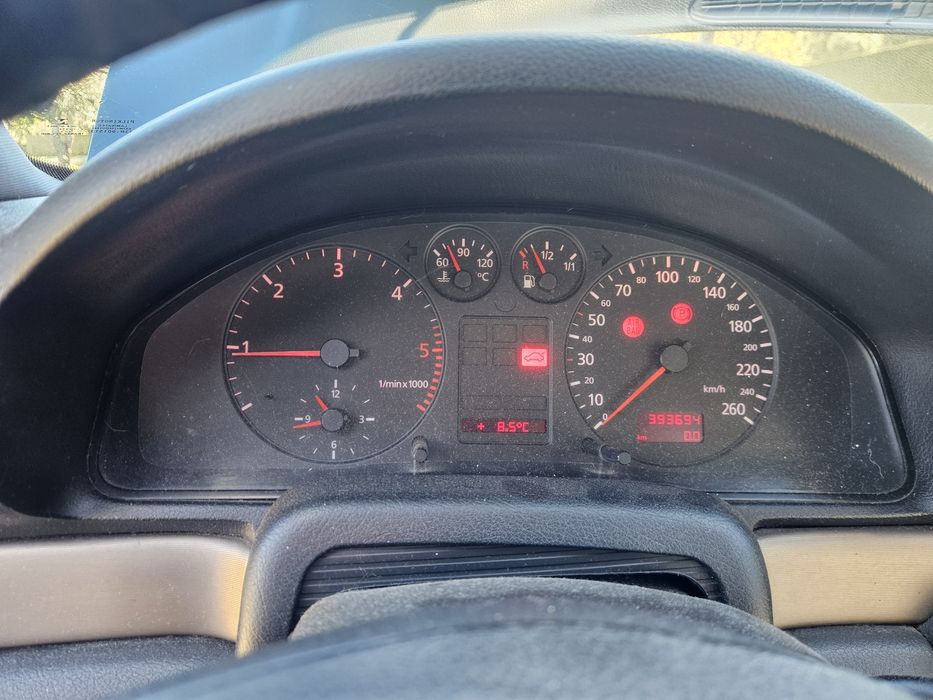 Audi A4 B5 1.9 TDI64628811178370125