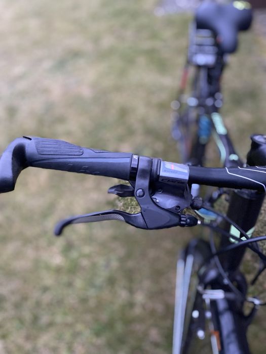 Nowa Oferta -50%. Nowy rower Giant Thrive z dodatkami.