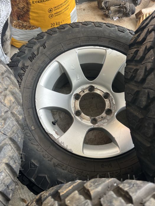 Conjunto jantes 15 Aluminio com pneus novos