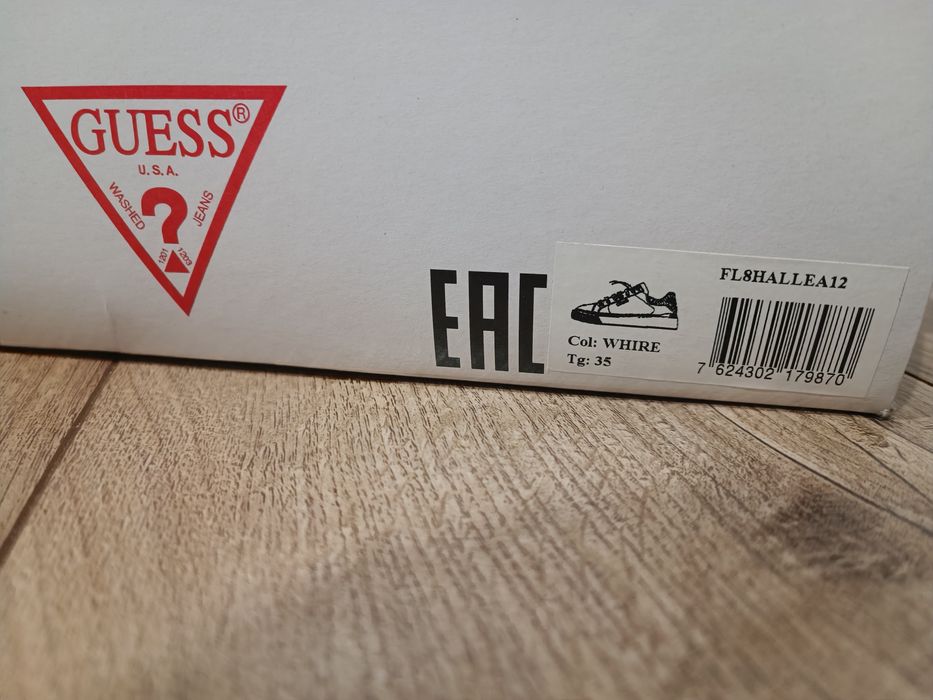 Buty Guess Sneakersy