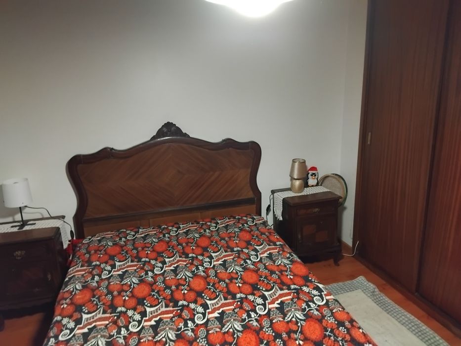 Alugo quarto , Bairro Norton de  Matos