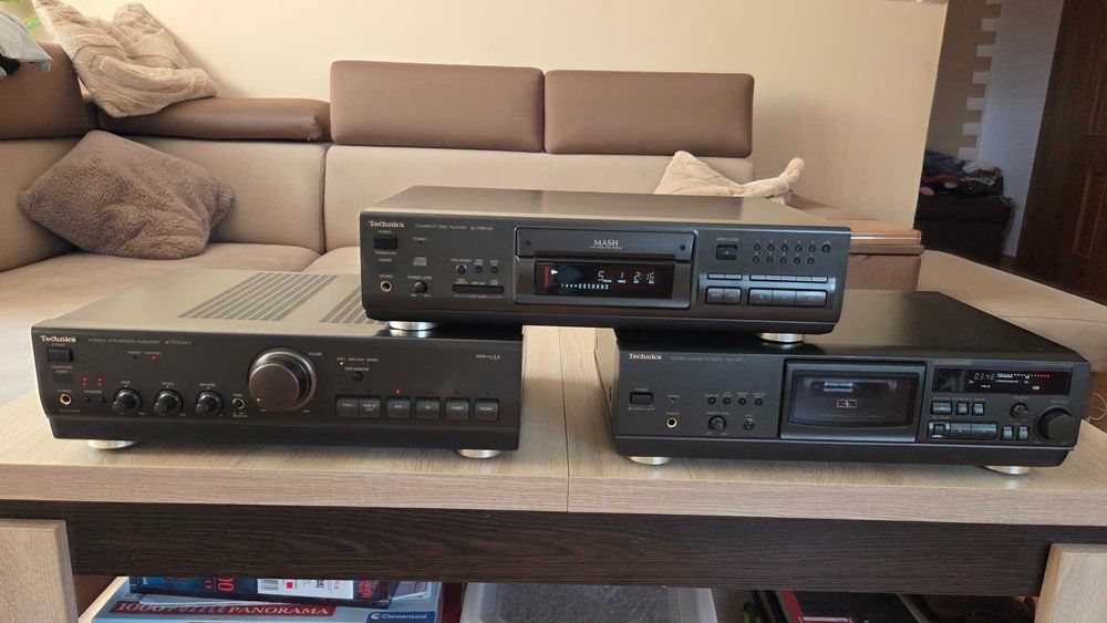 Technics wieża 3 segmenty piękny stan