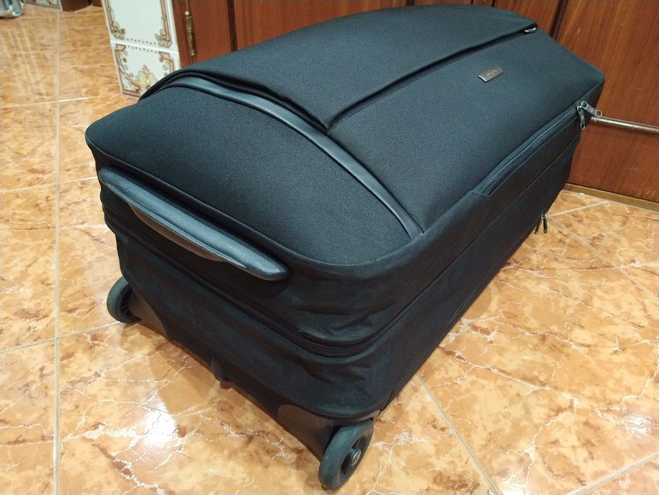 Mala malas de porão até 23 kg viagem casa quarto apartamento vivenda.