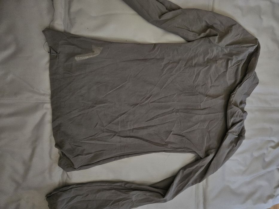 Отдам женские вещи