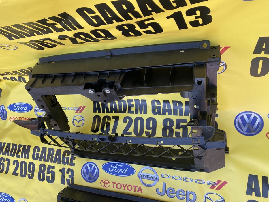 Передняя панель (Телевизор) Passat B7 USA B8 B9