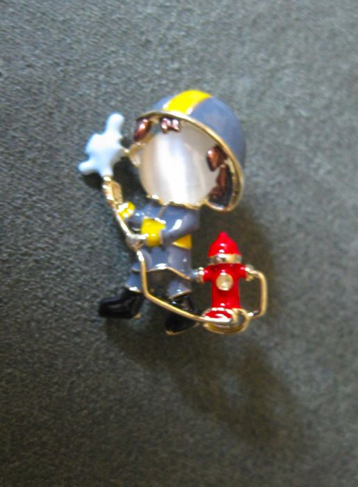 Alfinete / Broche / Pregadeira Bombeiro NOVO - 2 diferentes
