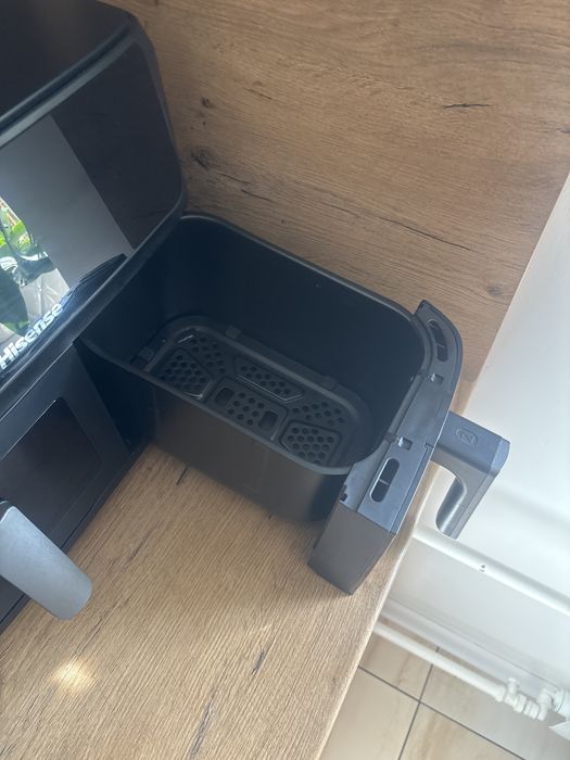 Air Fryer Hisense HAF2700DCD