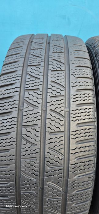 225 55 R17C Pirelli Carrier Winter para 7mm opony BUS VAN KAMPER zima