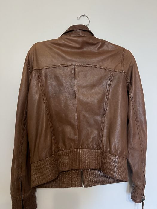 Krótka kurtka skórzana; ramoneska; koniakowa/brązowa; Massimo Dutti