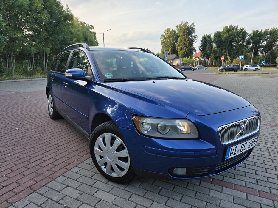 Volvo V50
