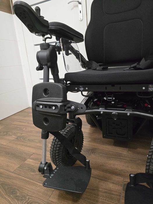 Elektryczny wózek inwalidzki Vermeiren Forest 3